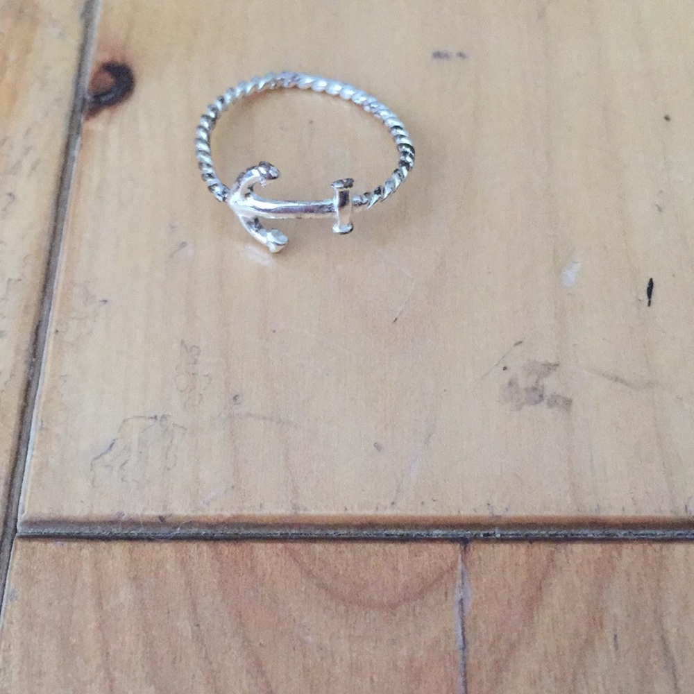 Ring - Picture 3 of 3
